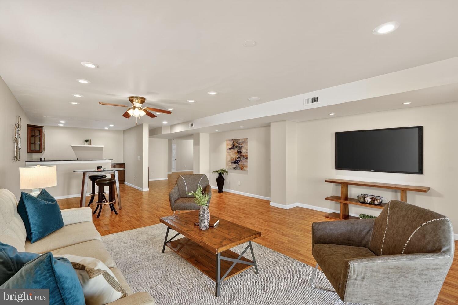 16837 FOUR SEASONS DRIVE