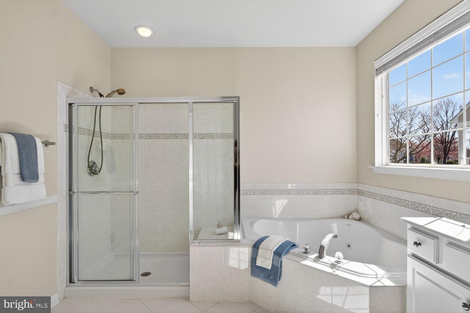 16837 FOUR SEASONS DRIVE