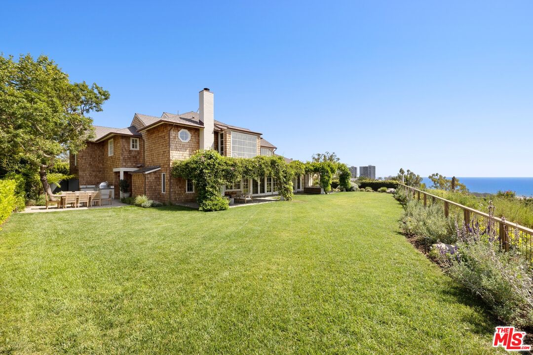 521 Spoleto Dr