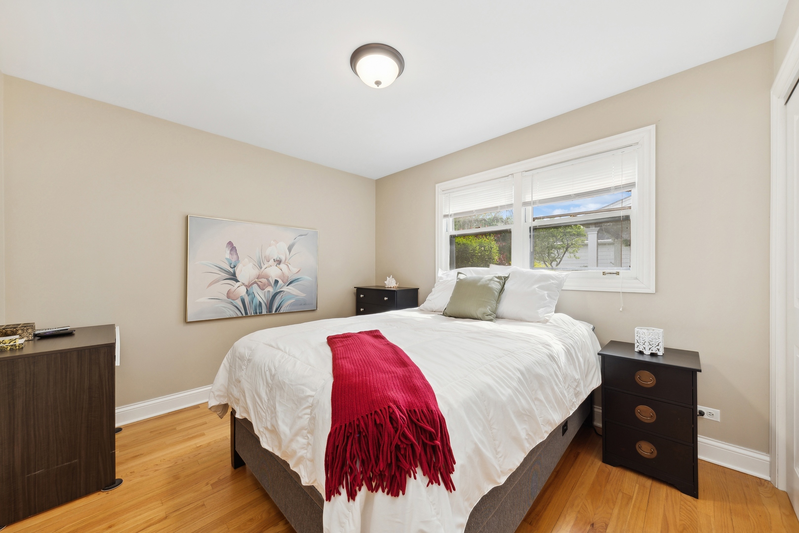 311 E Knob Hill Drive