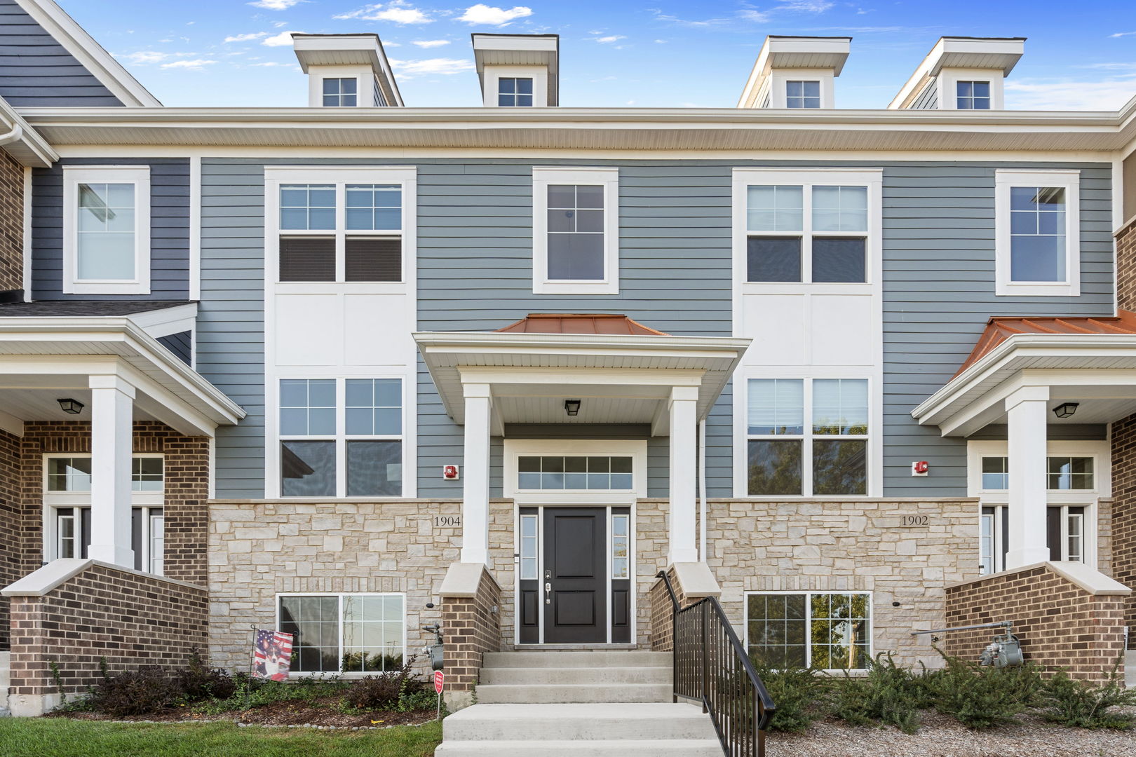 1904 Kingsley Circle