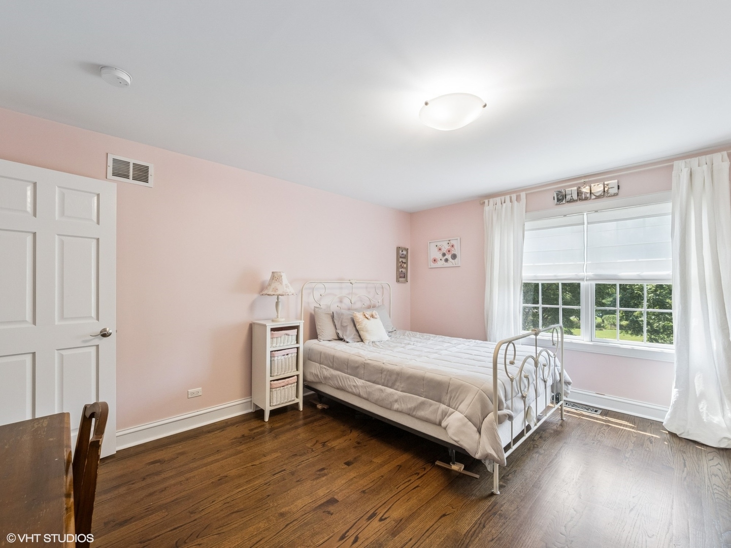 3943 Lakeview Court