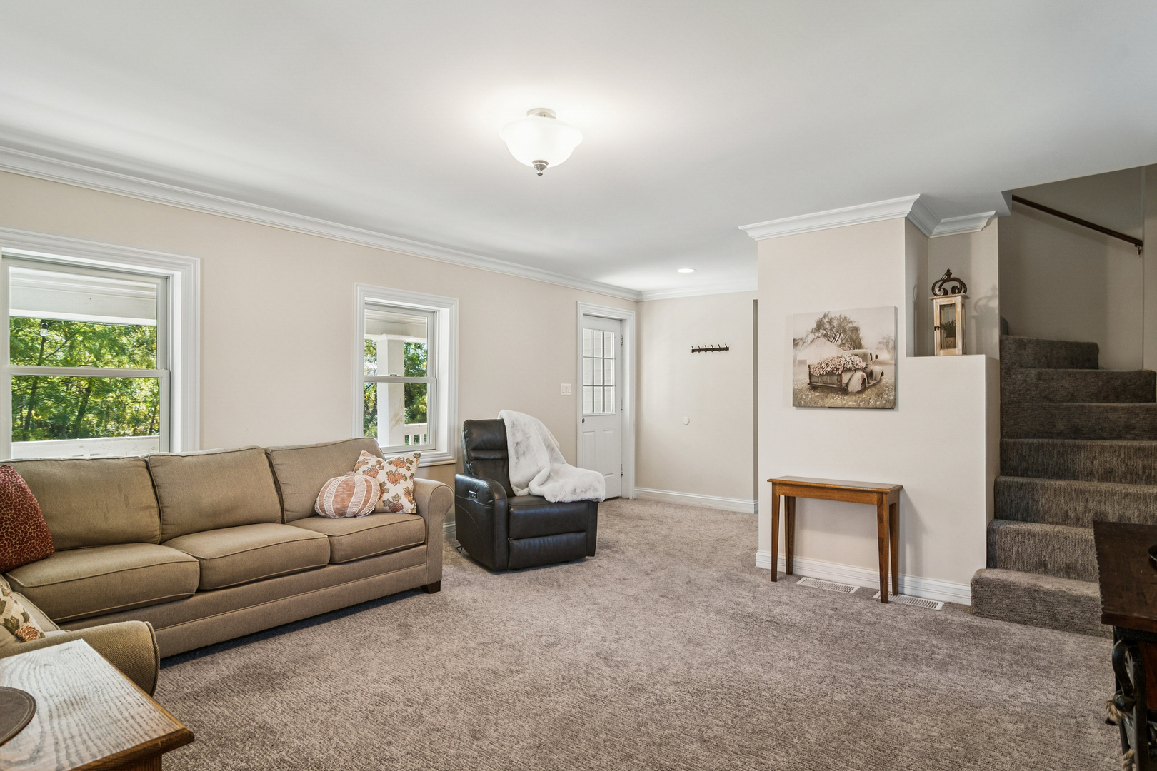 3943 Lakeview Court