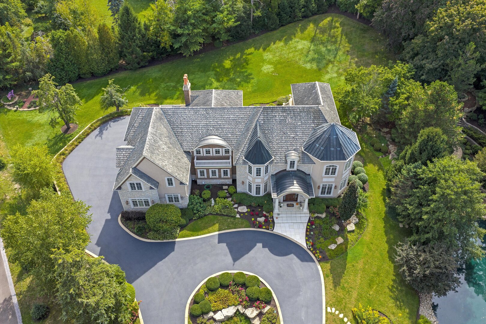 80 Geneva Court