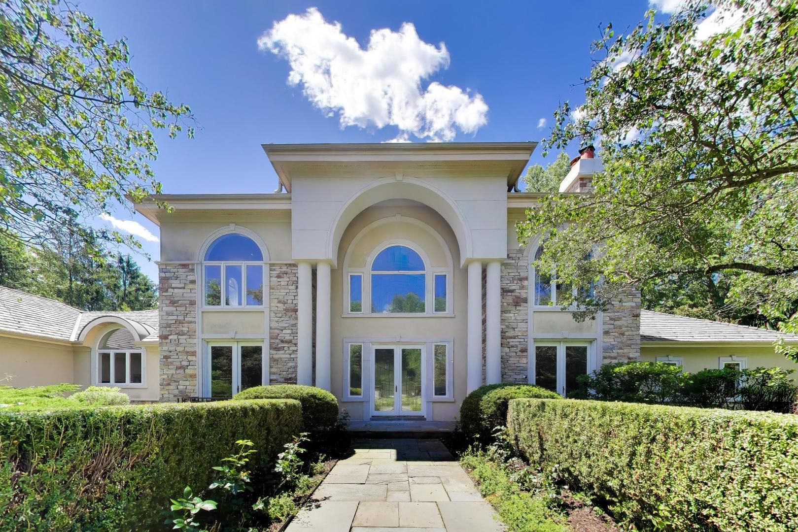 148 N Ahwahnee Road