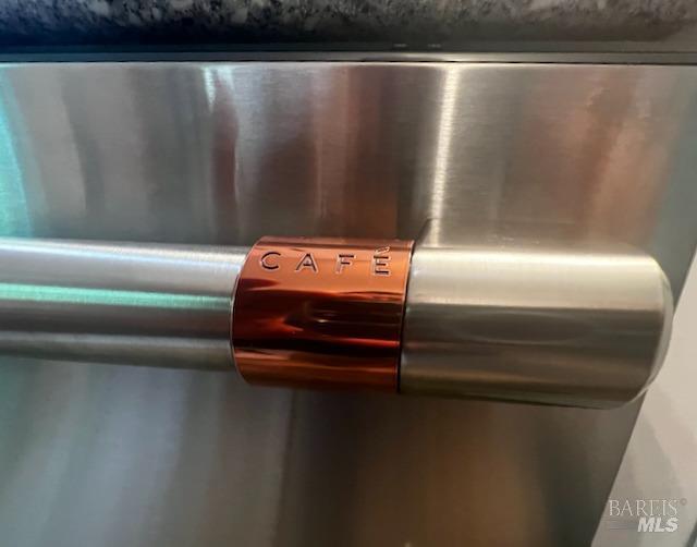 7391 Sir Francis Drake Blvd