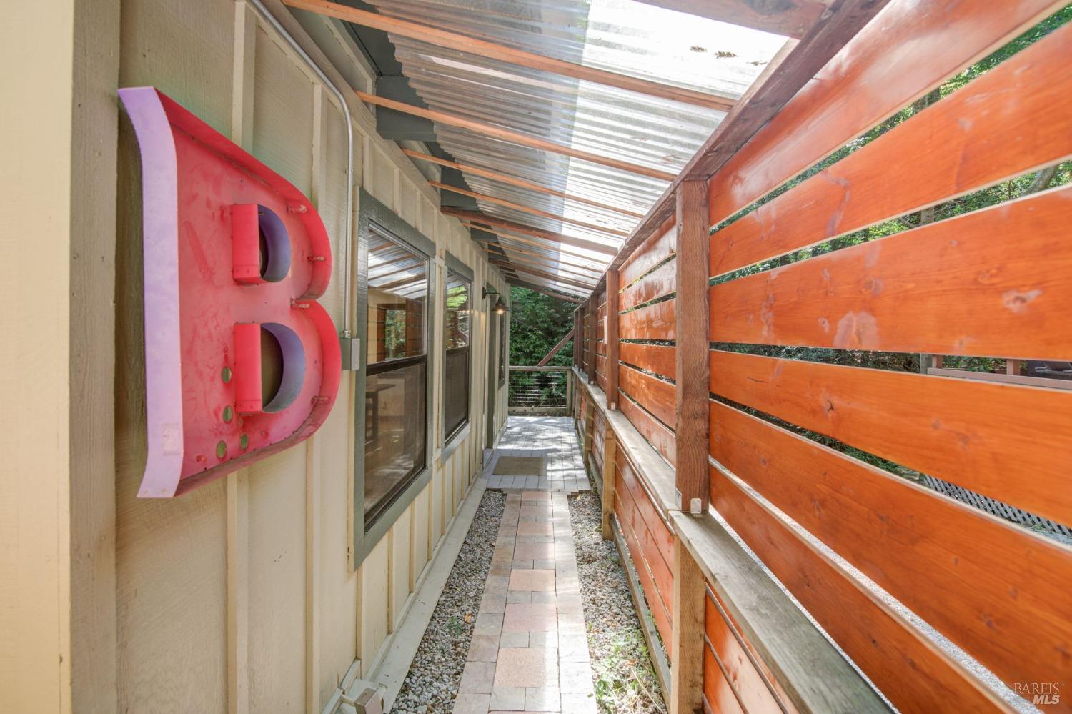 7391 Sir Francis Drake Blvd