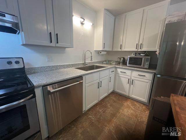 7391 Sir Francis Drake Blvd