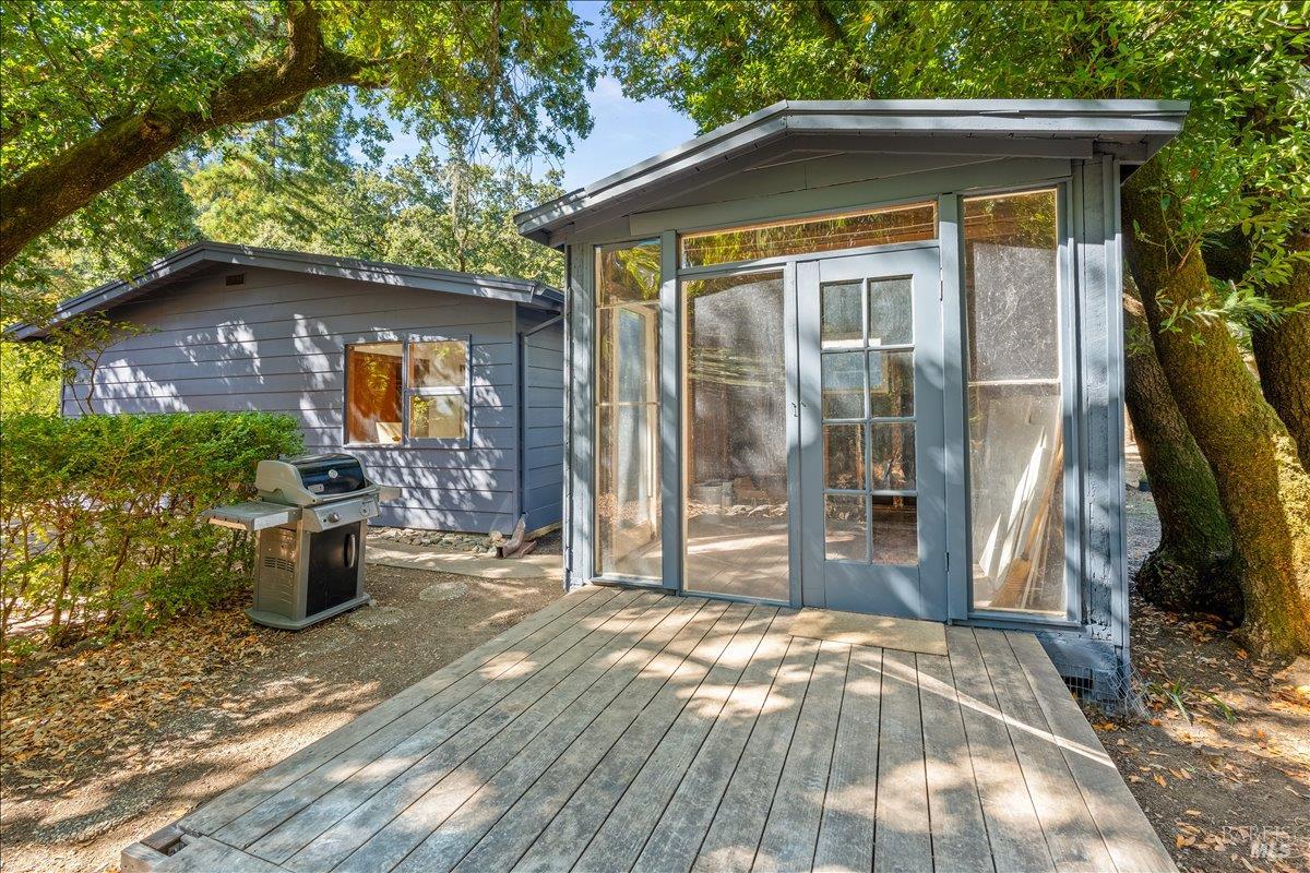 84 Canyon Rd