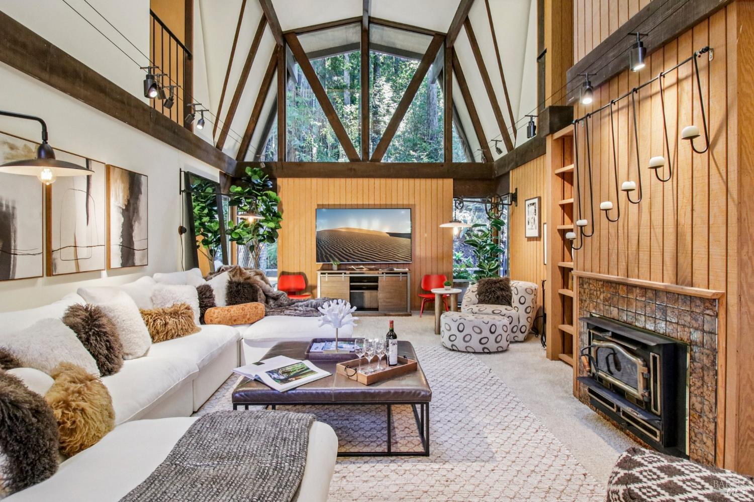 391 San Geronimo Valley Drive