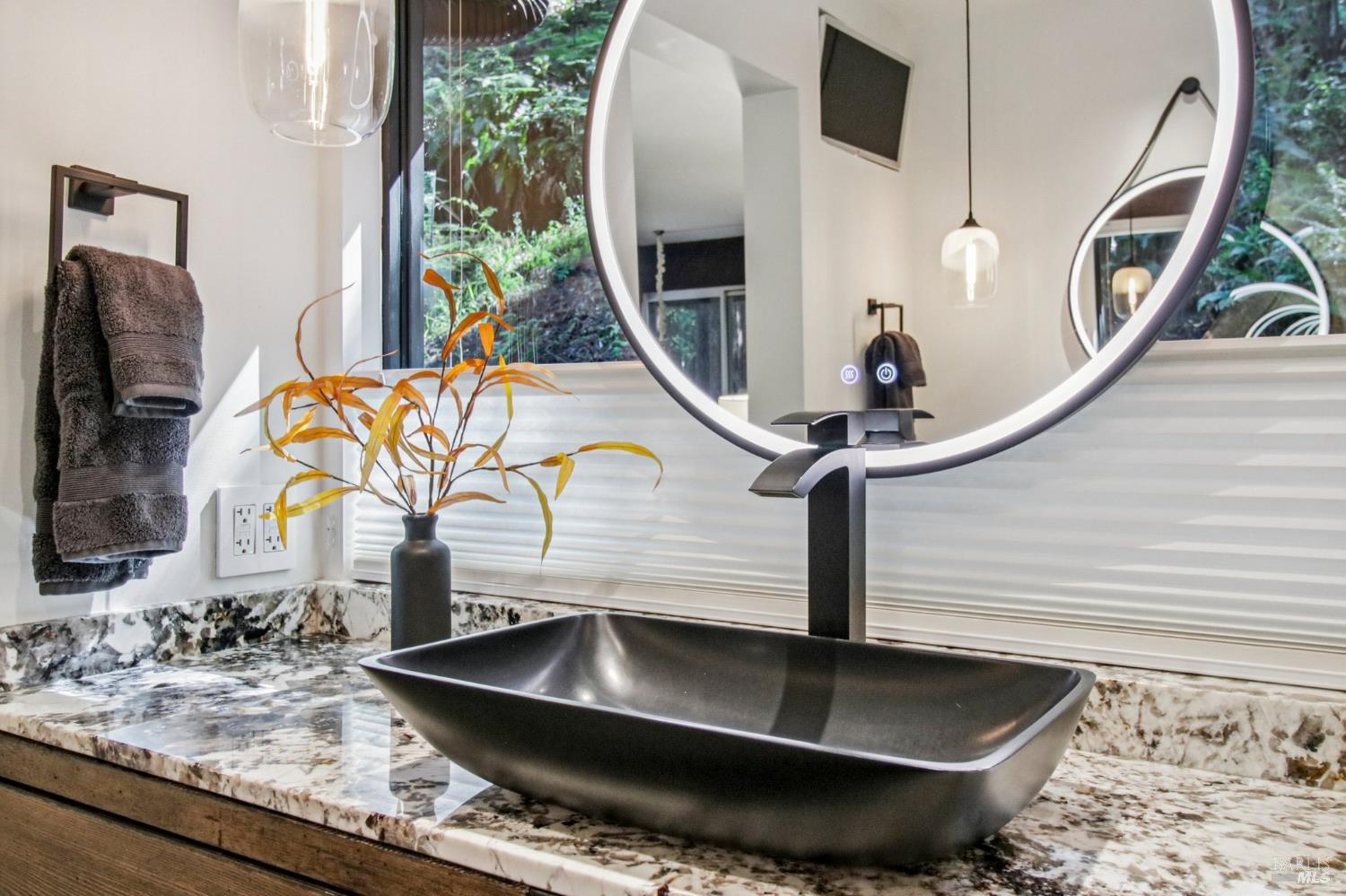 391 San Geronimo Valley Drive