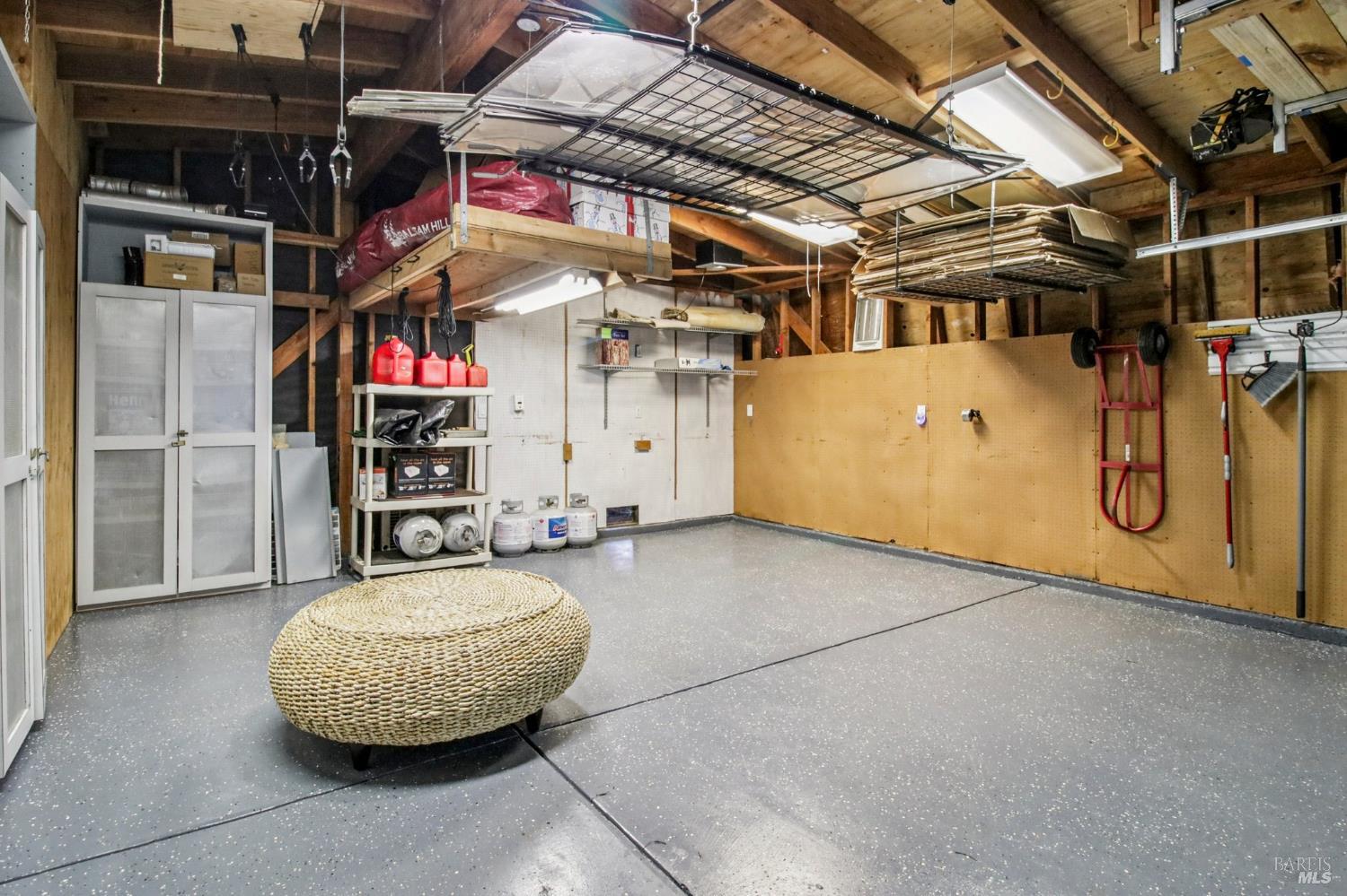 391 San Geronimo Valley Drive