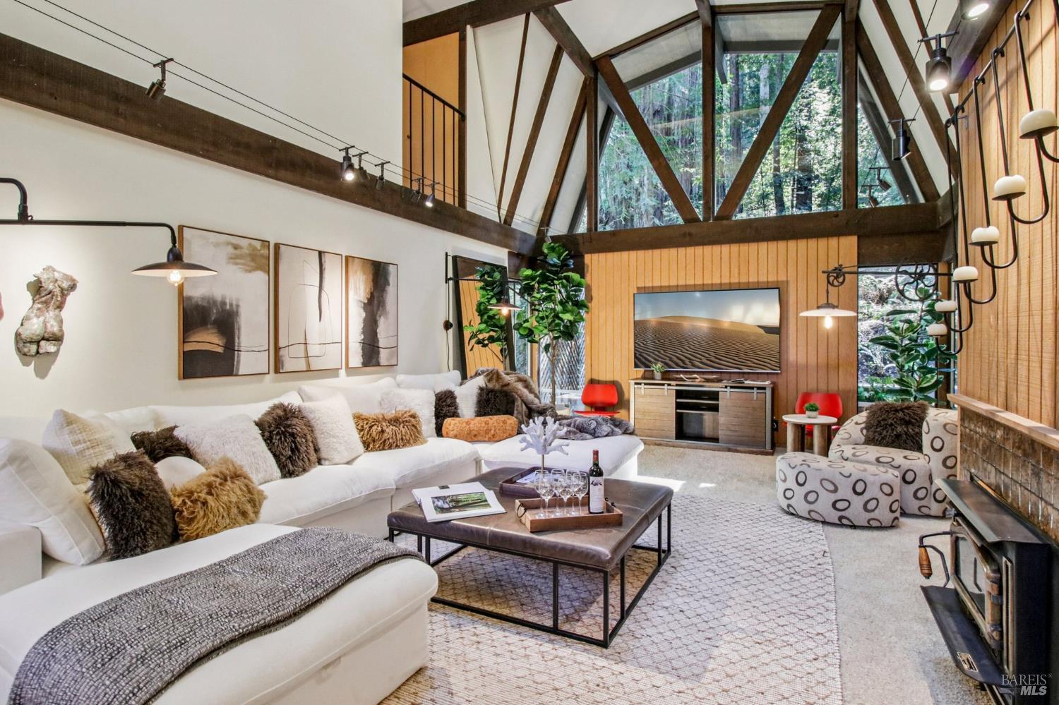 391 San Geronimo Valley Drive