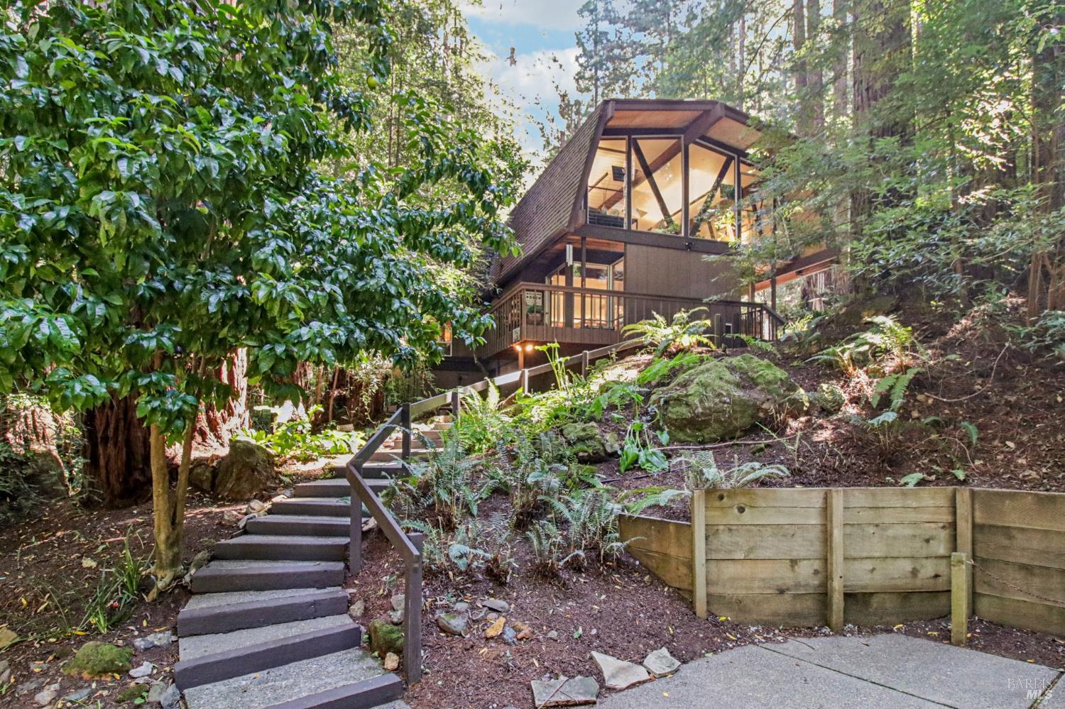 391 San Geronimo Valley Drive