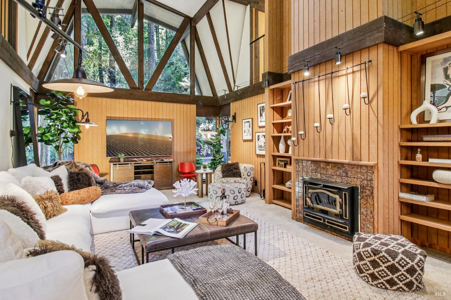 391 San Geronimo Valley Drive