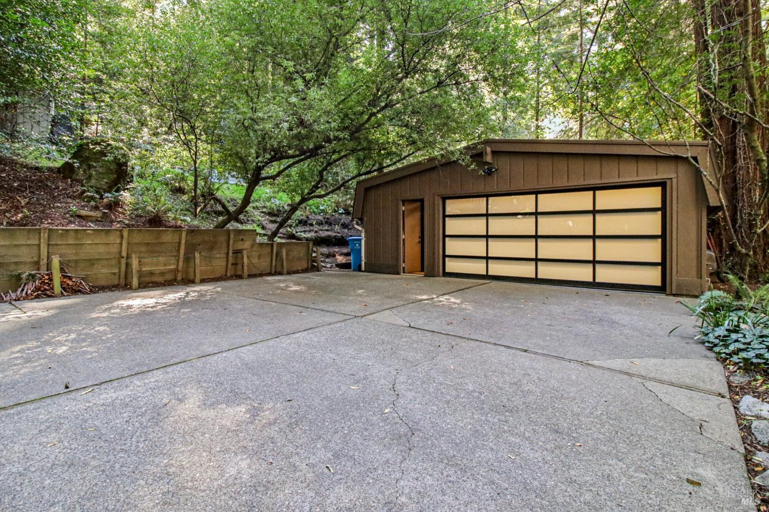 391 San Geronimo Valley Drive