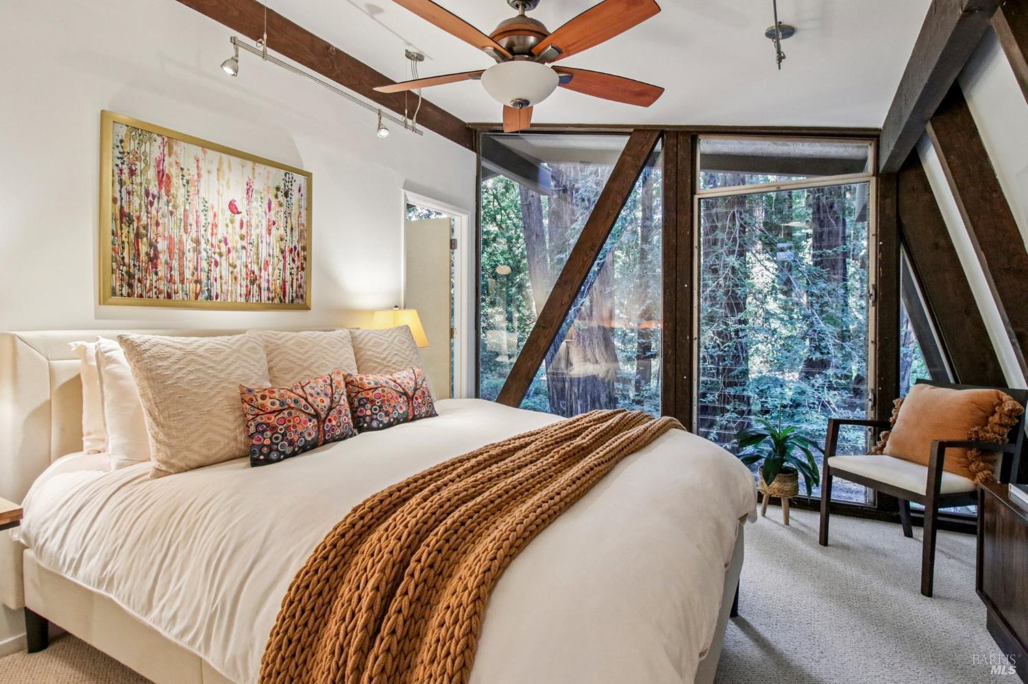 391 San Geronimo Valley Drive