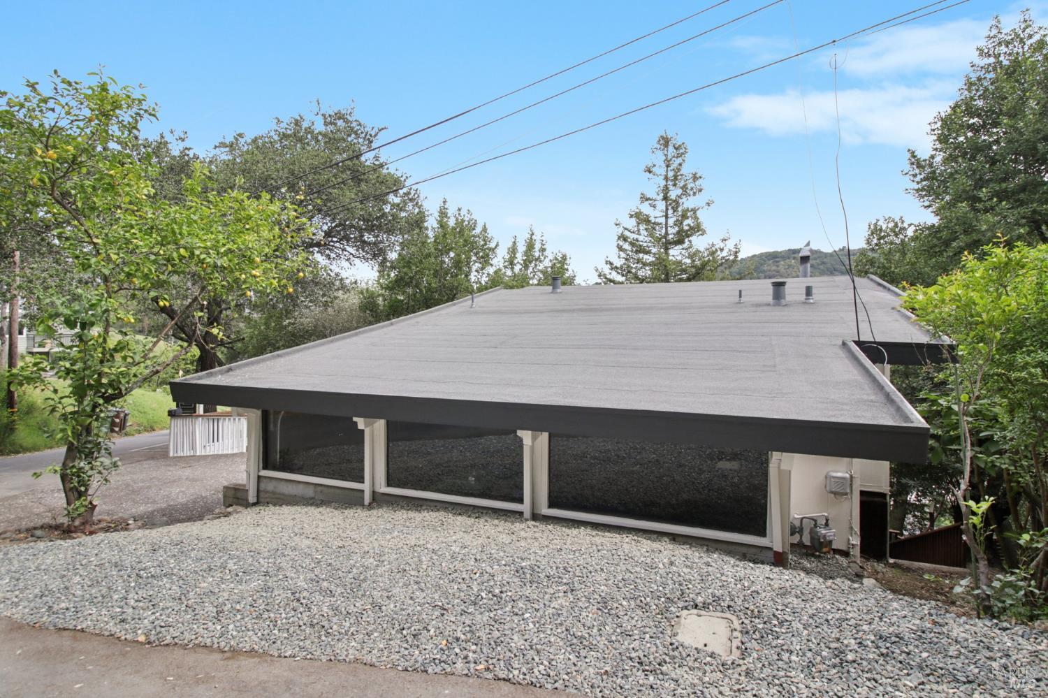 34 Fair Drive