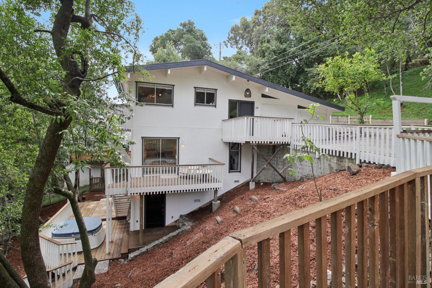 34 Fair Drive