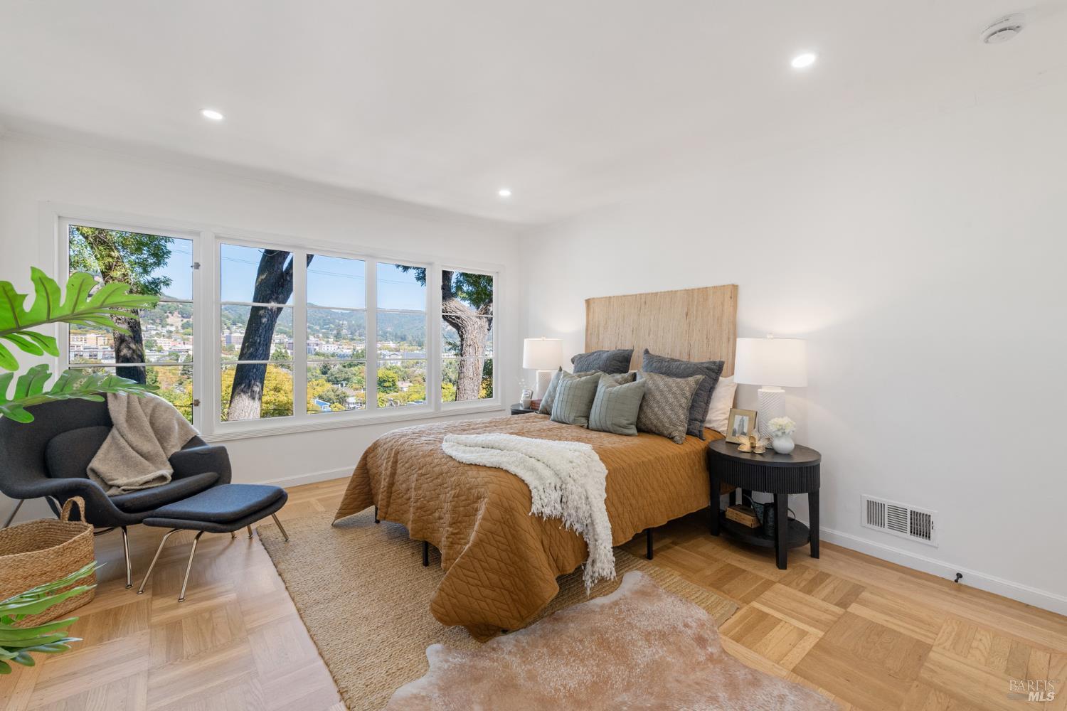 51 Martens Boulevard