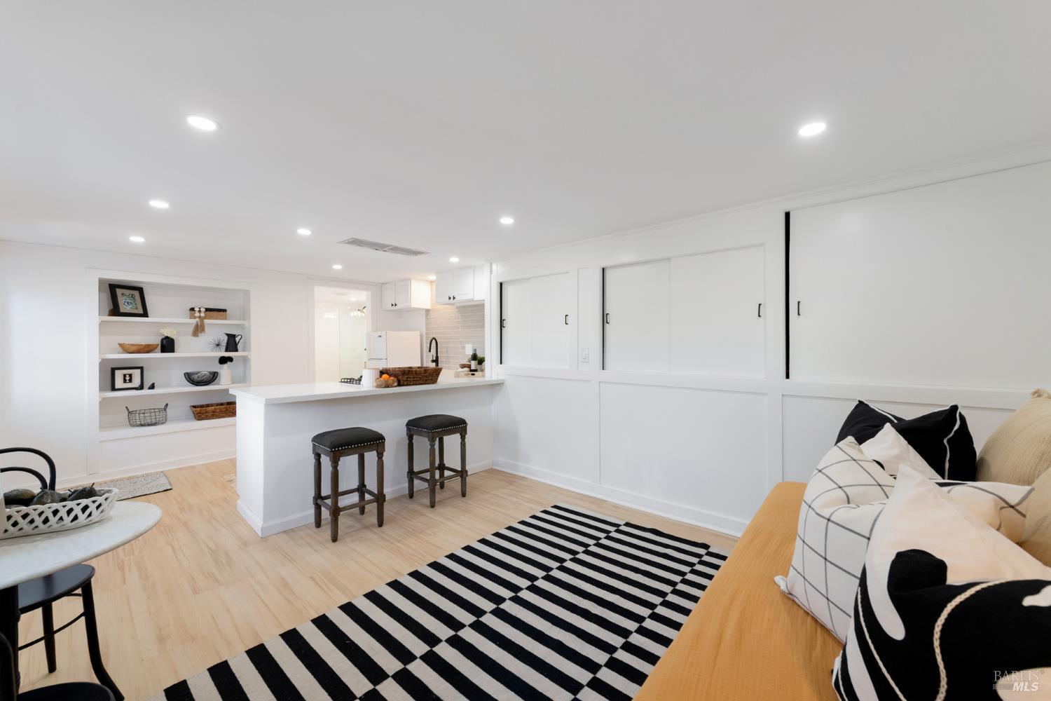 51 Martens Boulevard