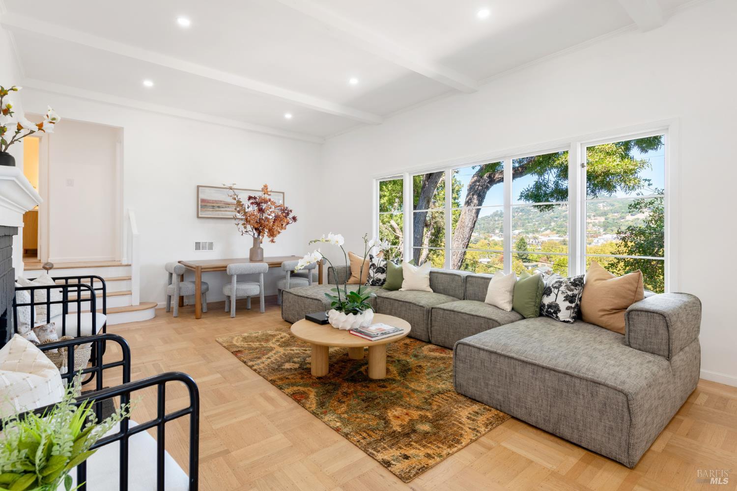 51 Martens Boulevard