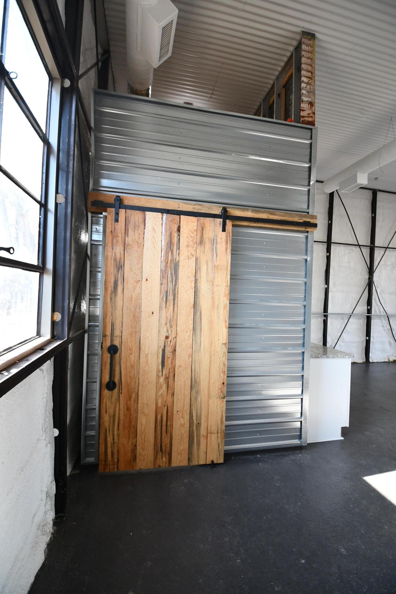 1150 73 1/2 Avenue NE