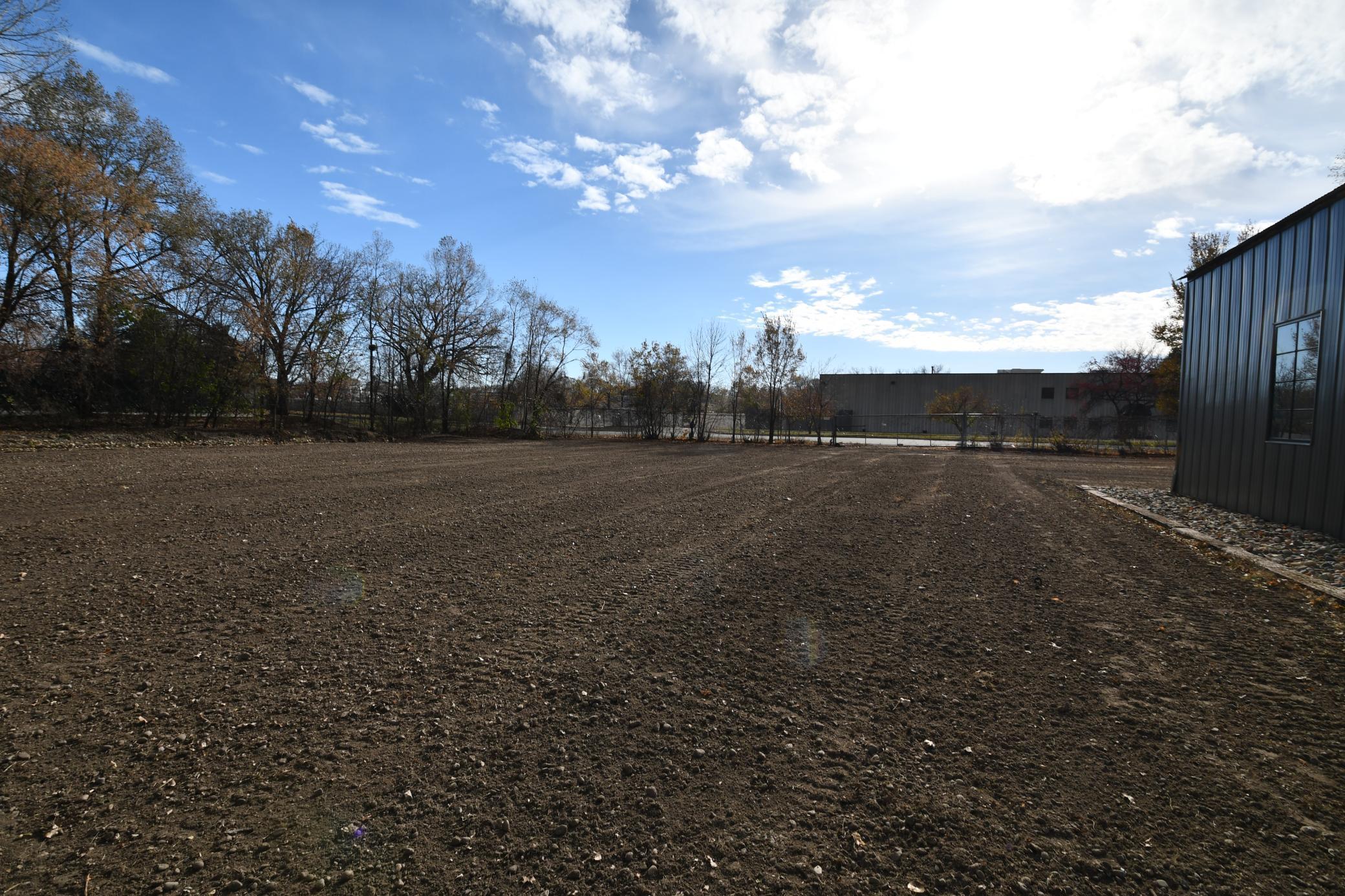 1150 73 1/2 Avenue NE