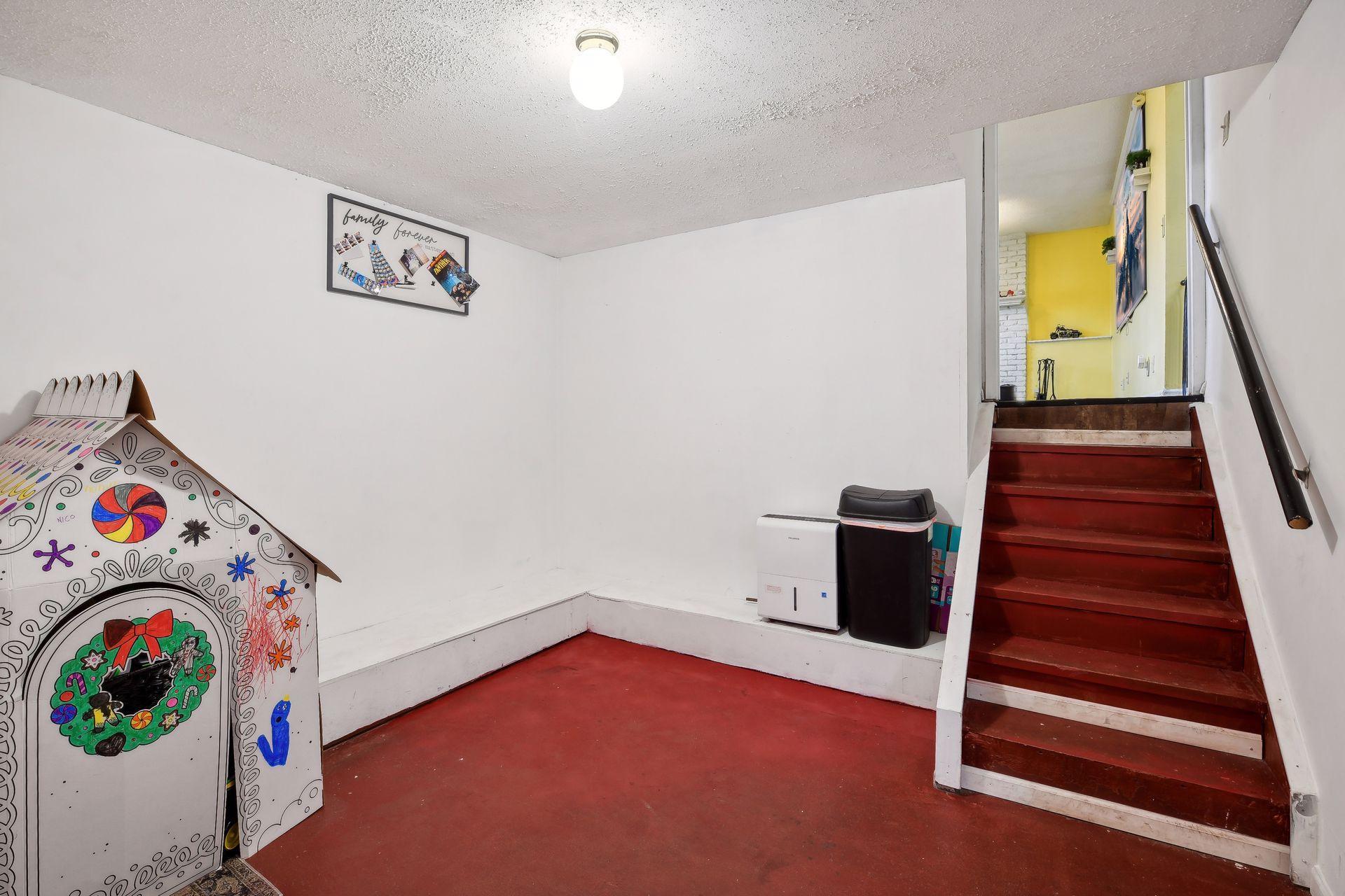 7443 Abbott Avenue N