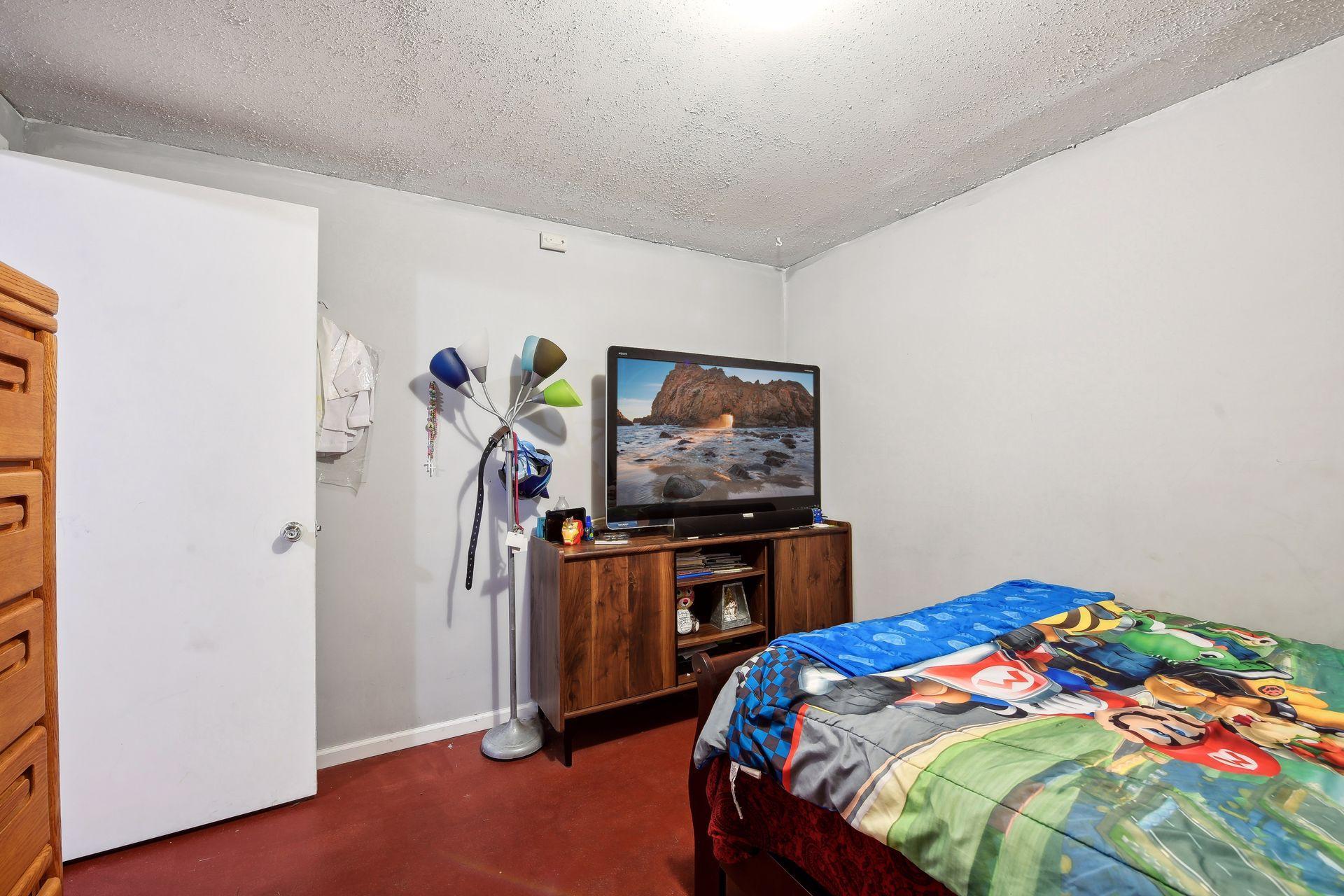 7443 Abbott Avenue N