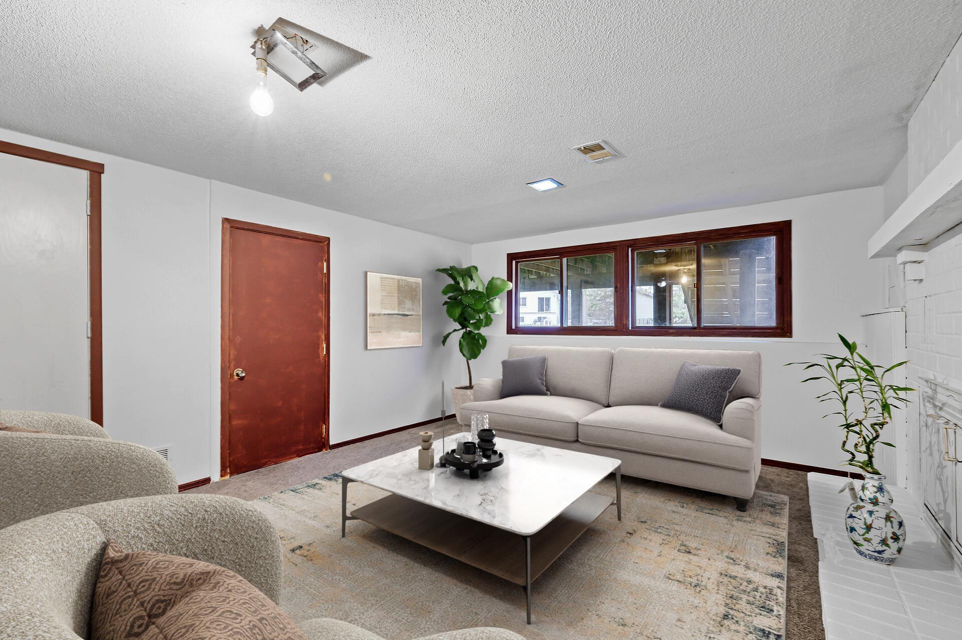 11638 Narcissus Street NW