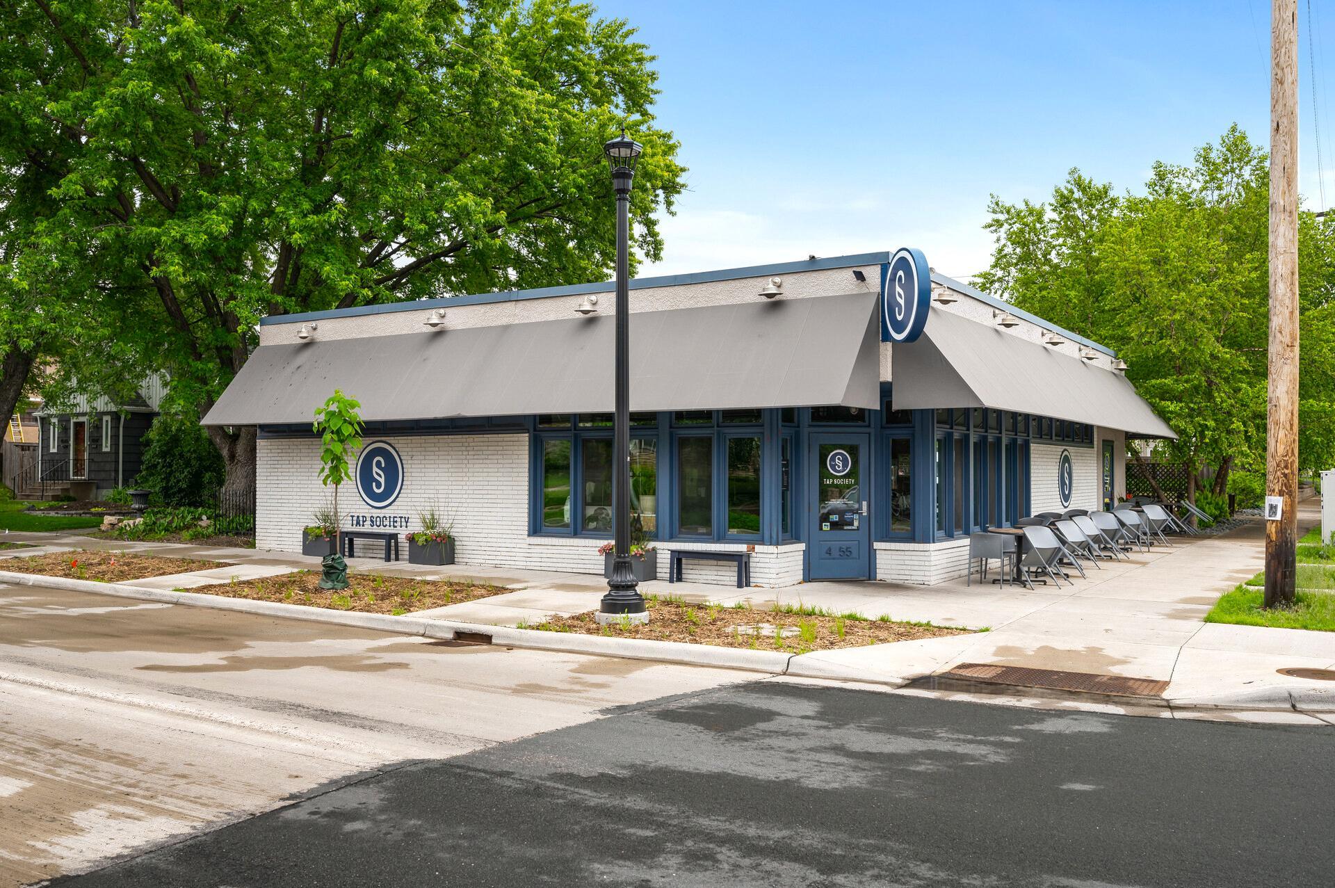 4200 Harriet Avenue