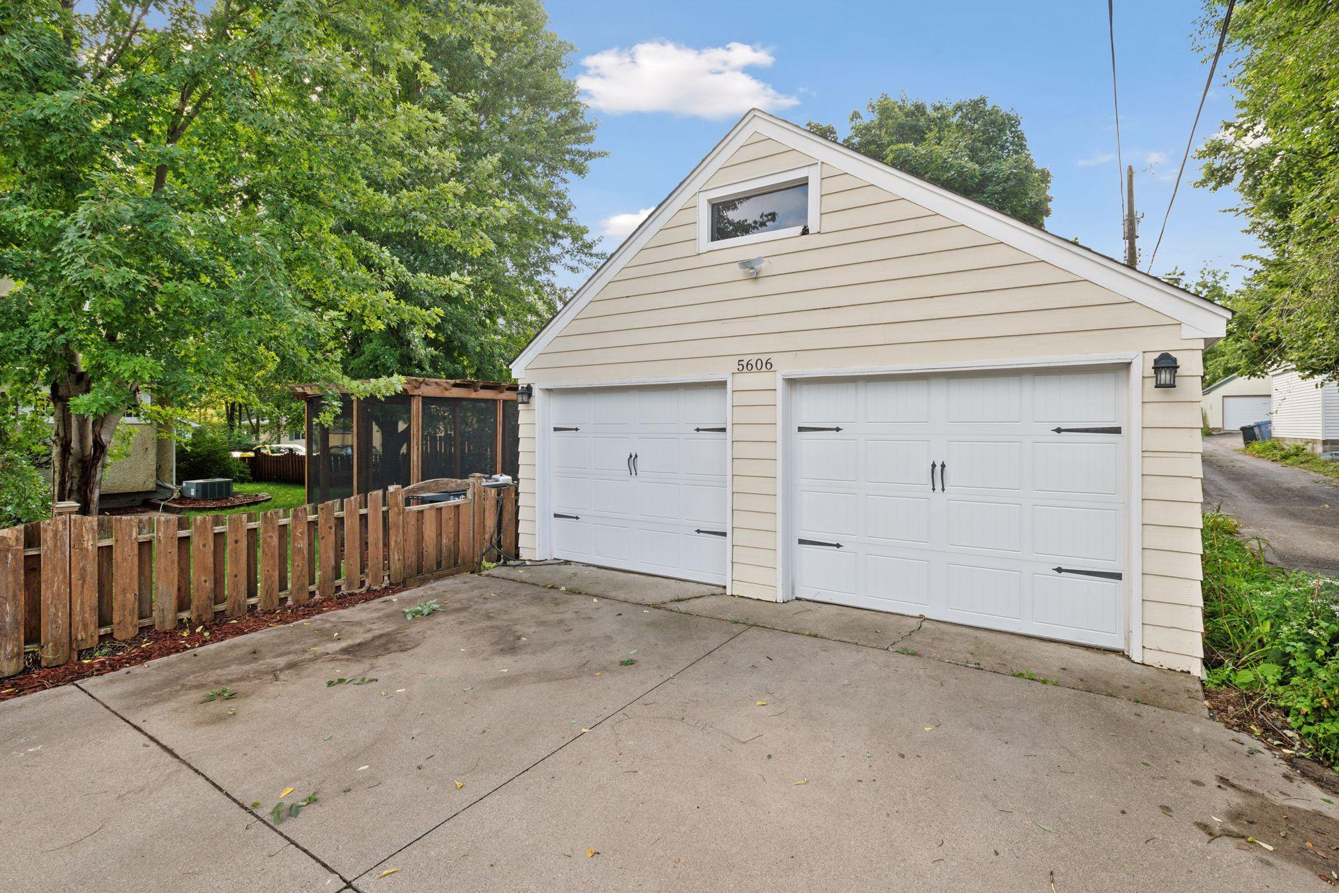 5606 Blaisdell Avenue