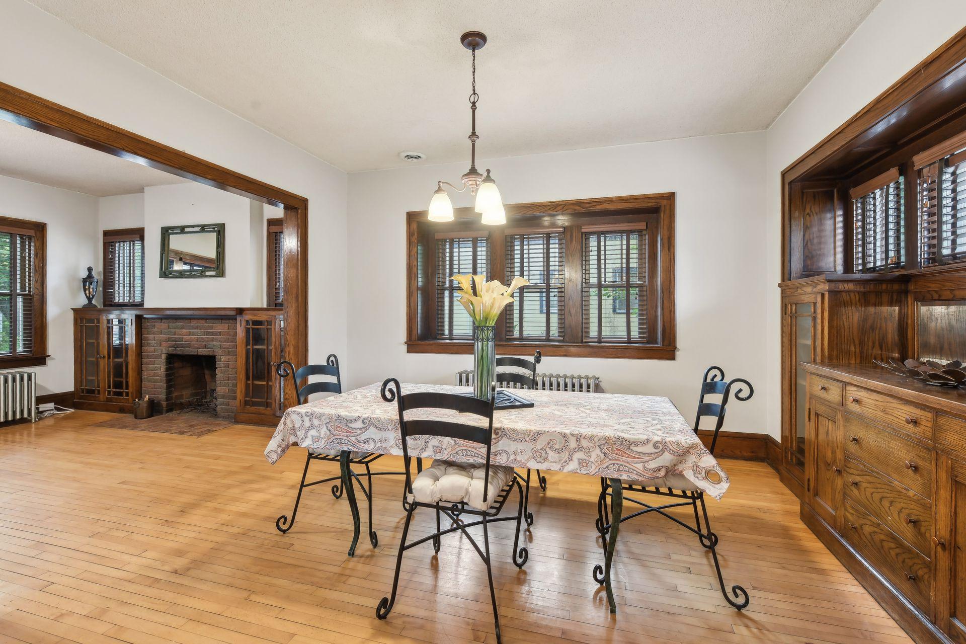 5606 Blaisdell Avenue