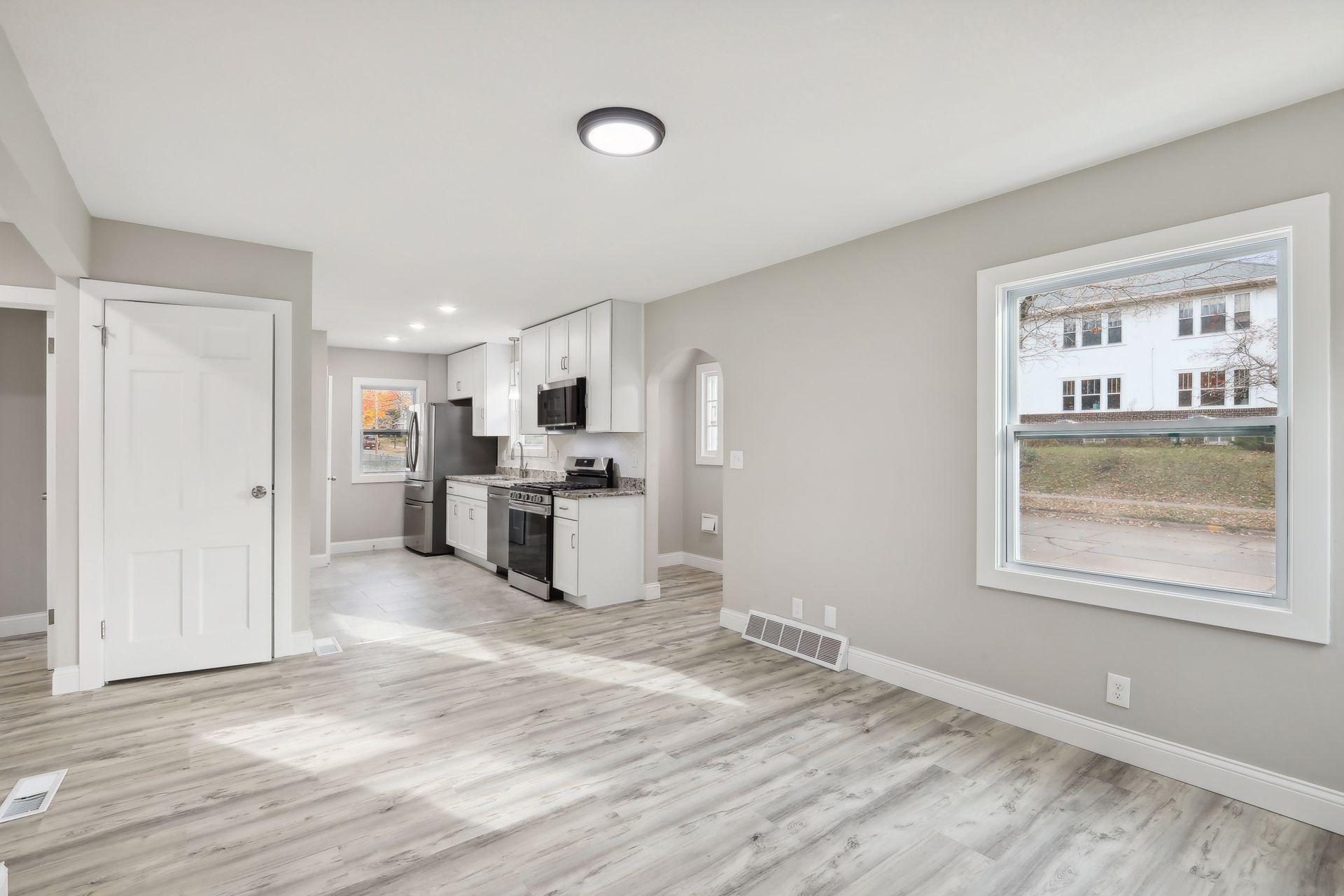 2700 Buchanan Street NE