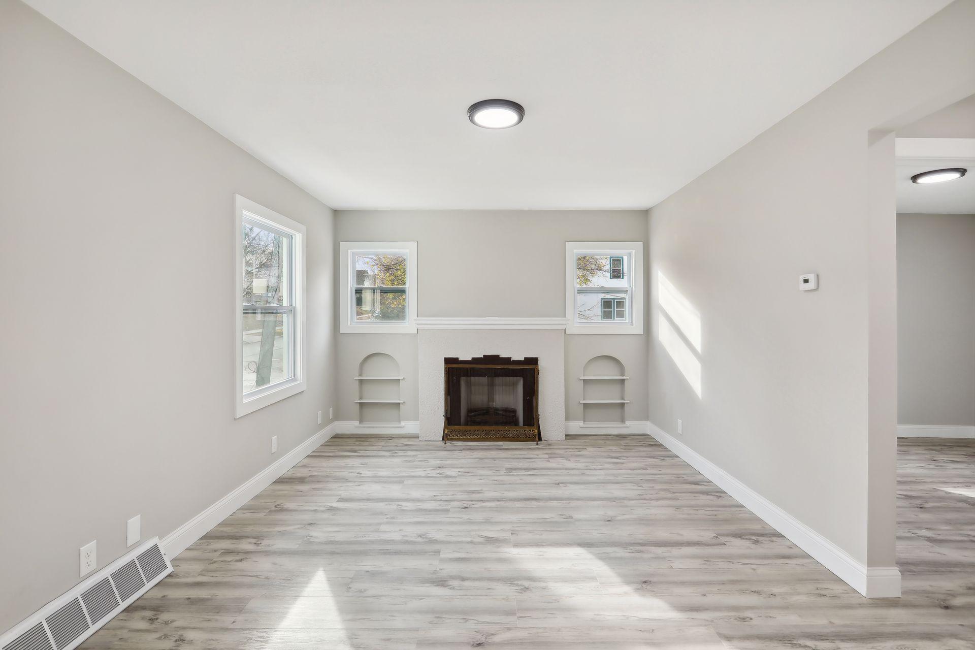 2700 Buchanan Street NE