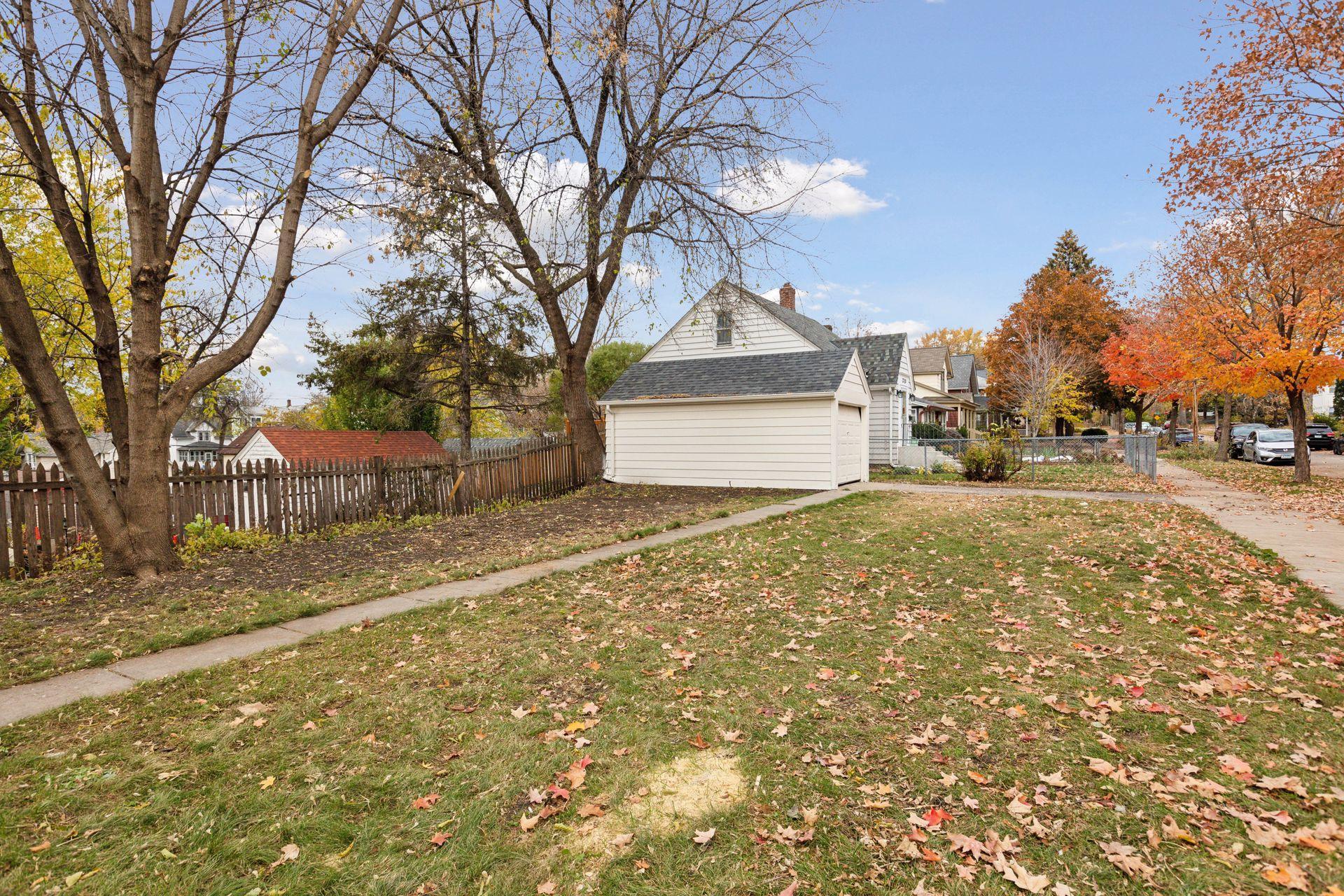 2700 Buchanan Street NE