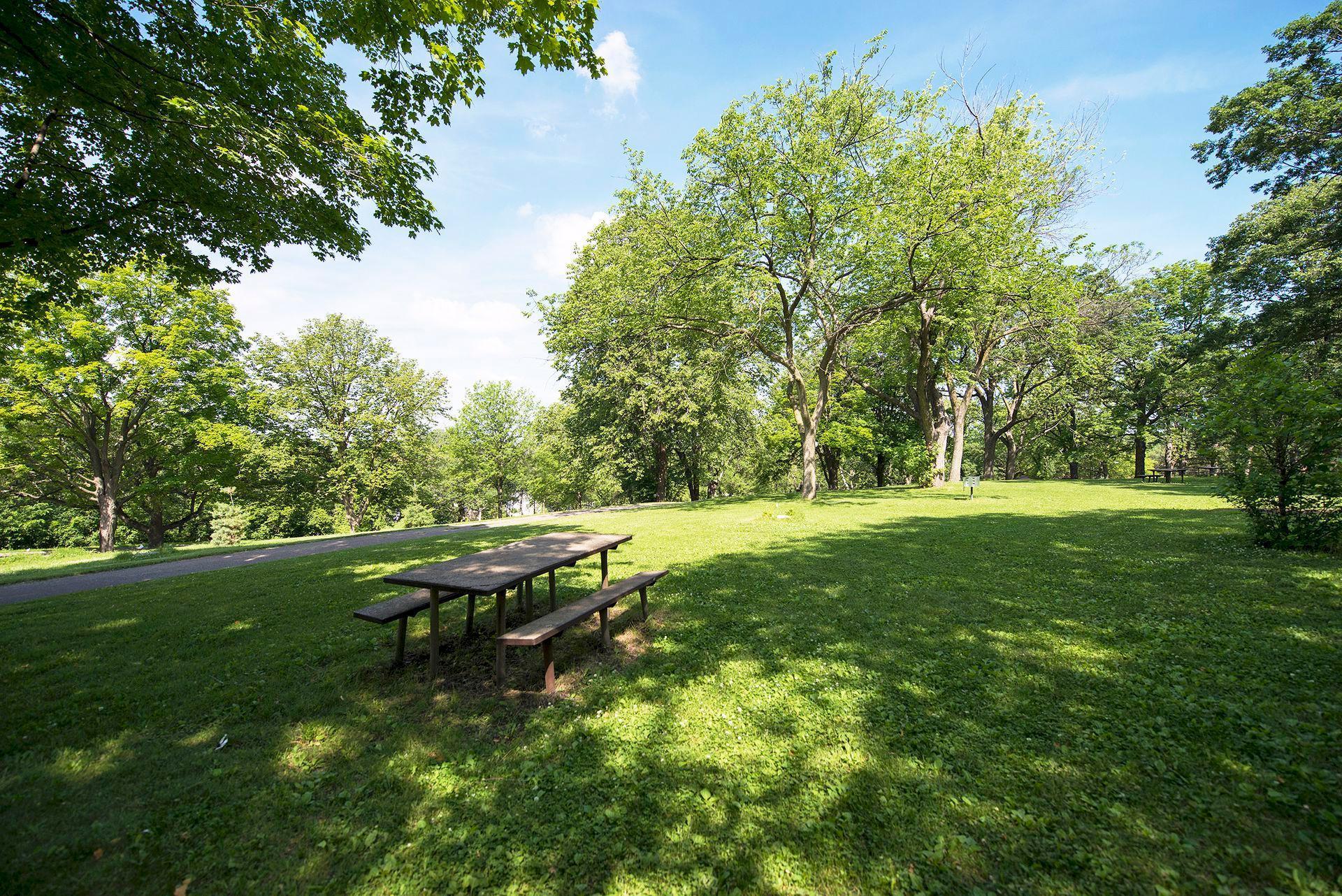 2700 Buchanan Street NE