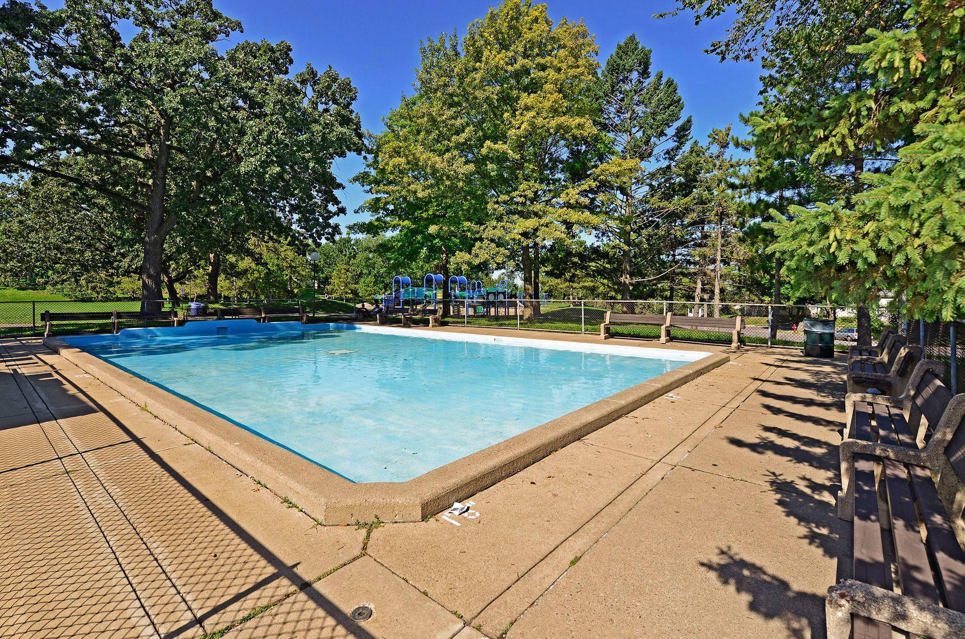 2700 Buchanan Street NE