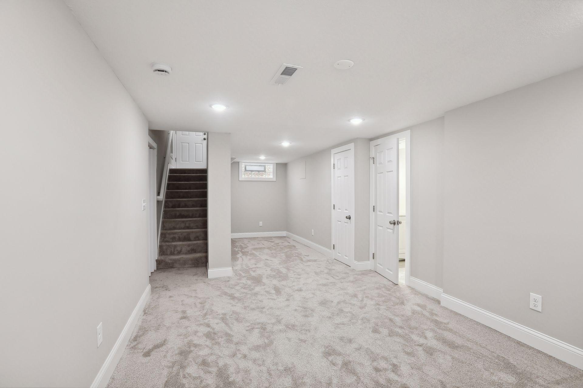 2700 Buchanan Street NE