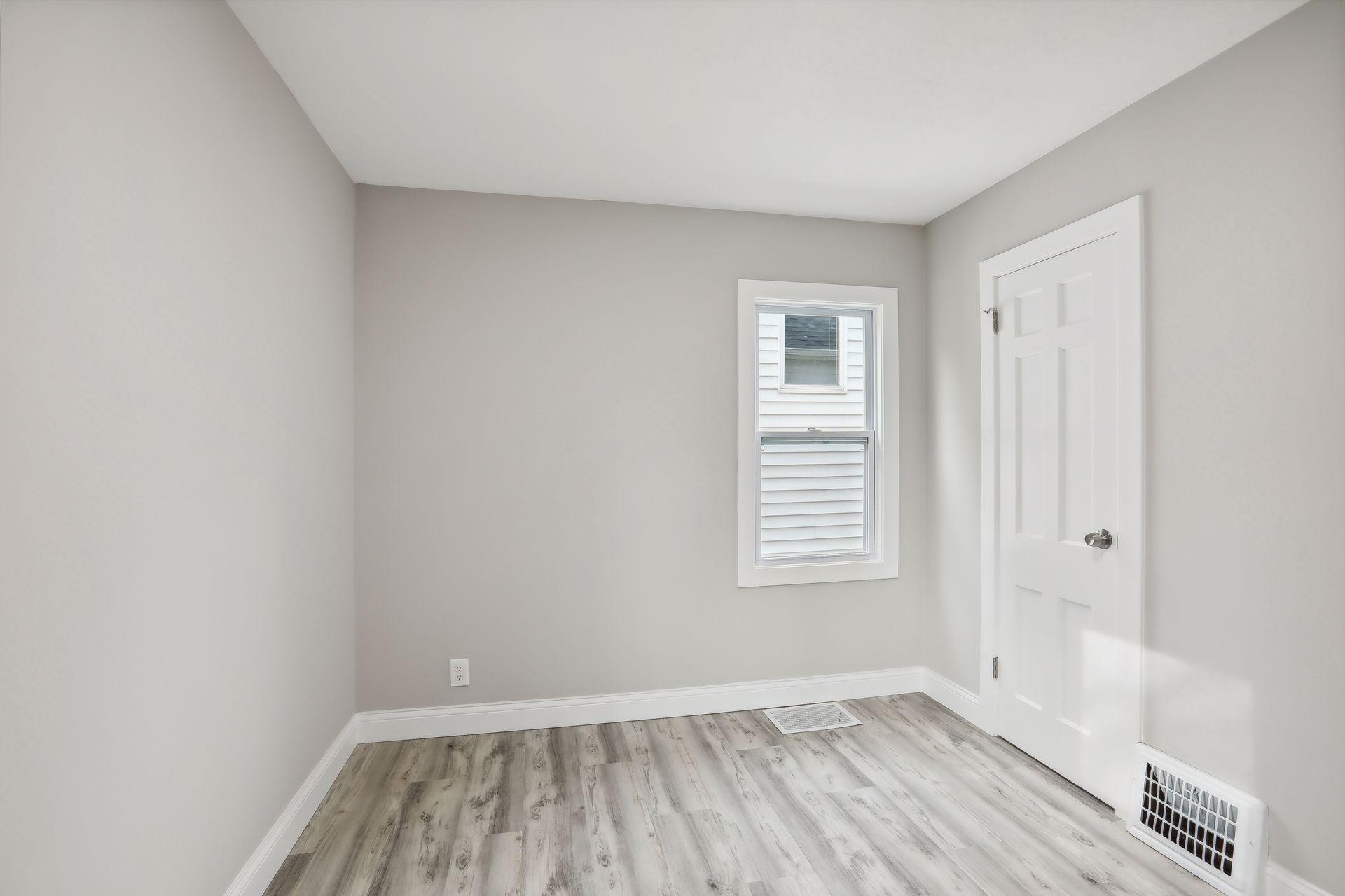 2700 Buchanan Street NE