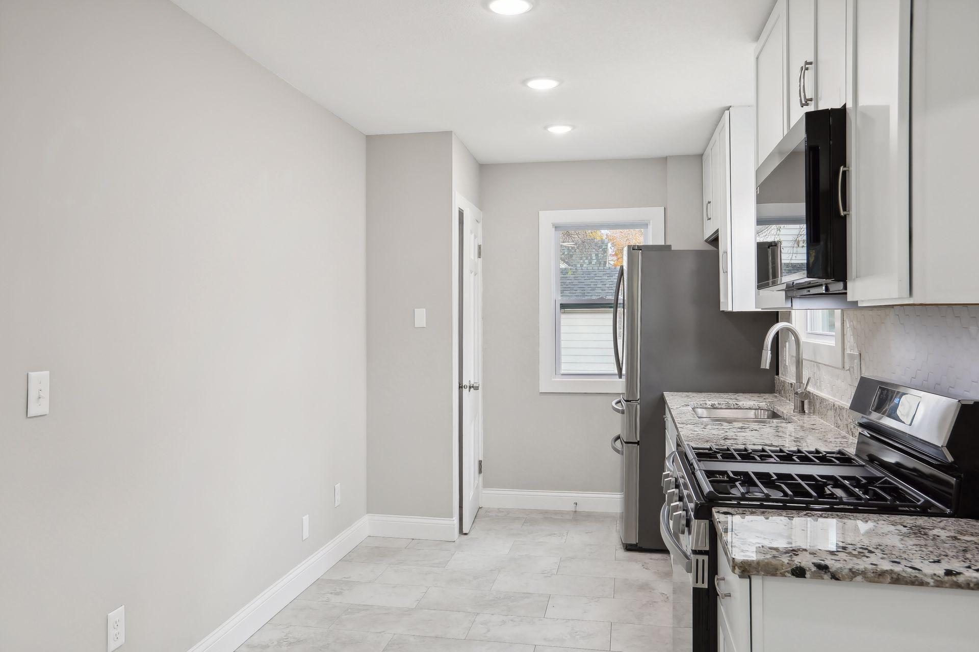 2700 Buchanan Street NE