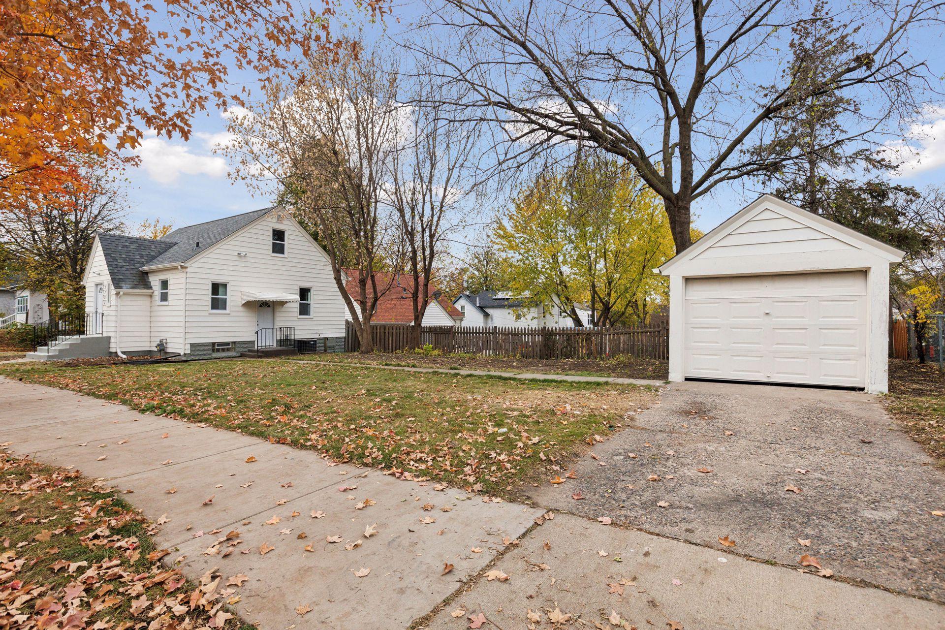 2700 Buchanan Street NE