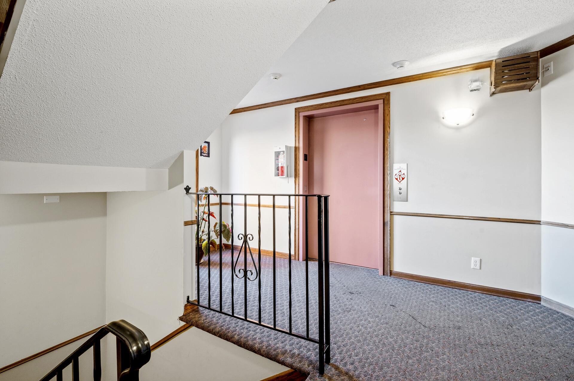 1720 3RD Avenue S Unit: 202