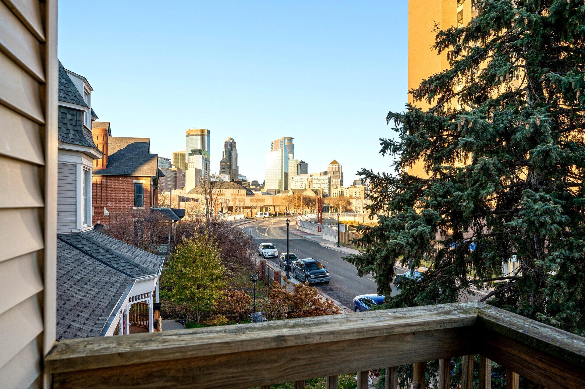 1720 3RD Avenue S Unit: 202
