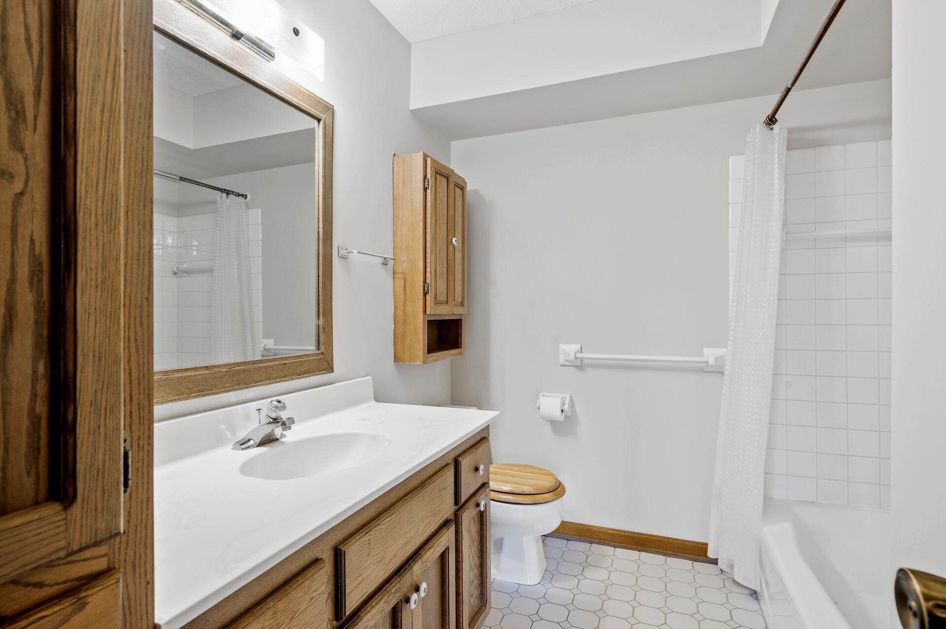 1720 3RD Avenue S Unit: 202
