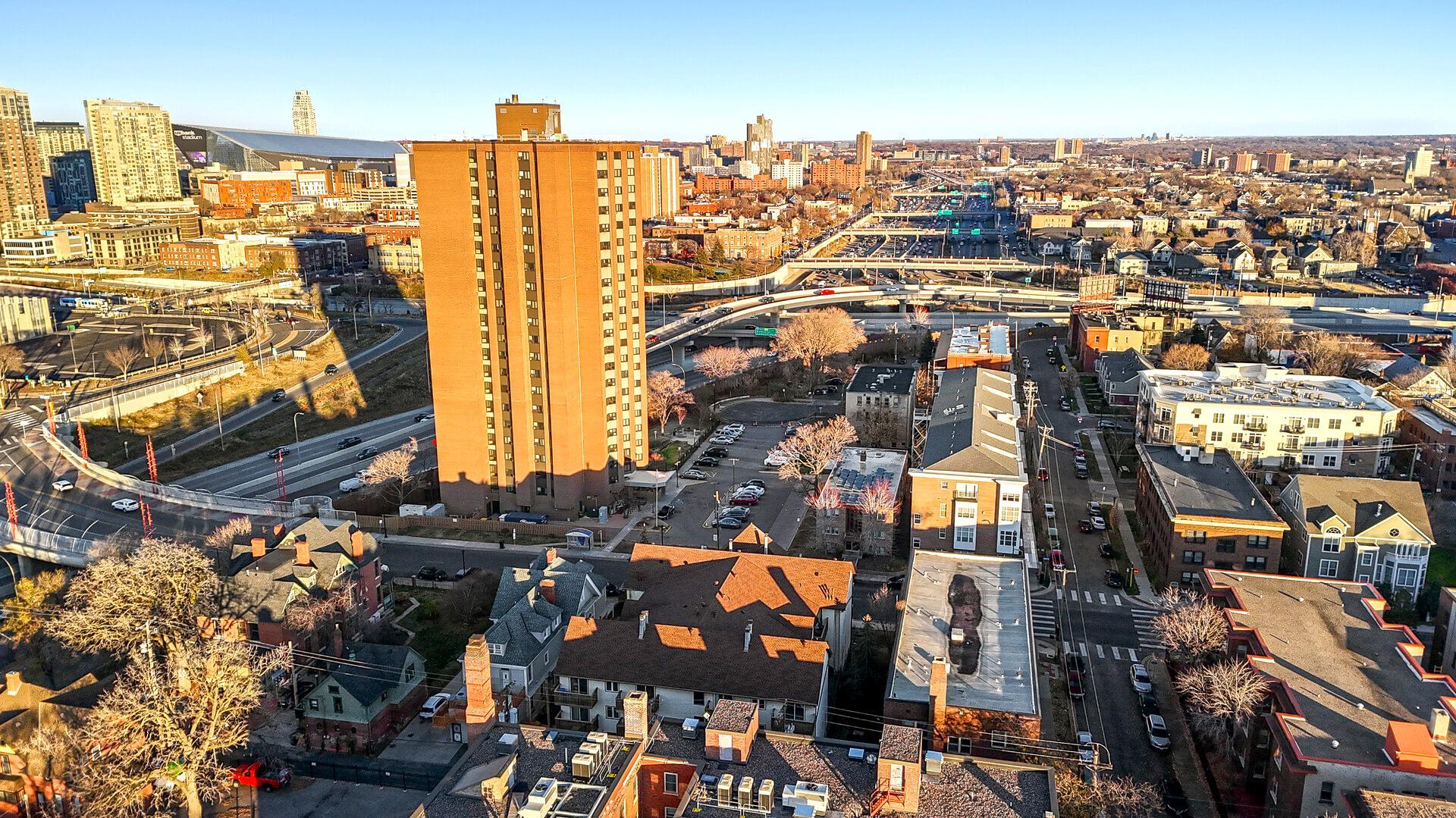 1720 3RD Avenue S Unit: 202
