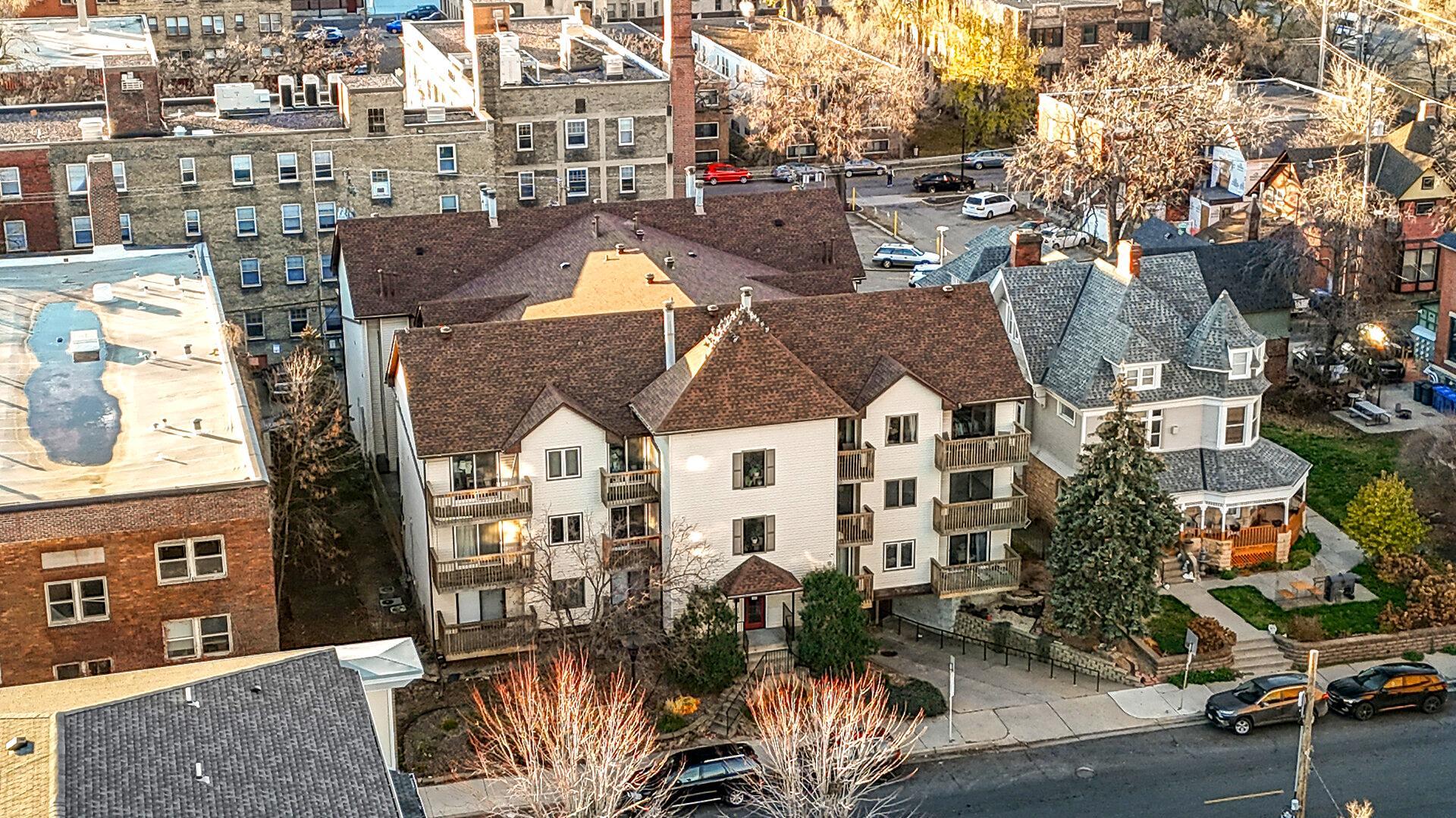 1720 3RD Avenue S Unit: 202