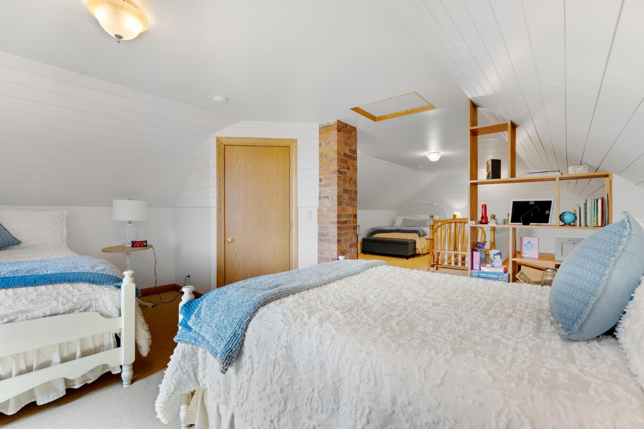 87854 MN - Highway 251