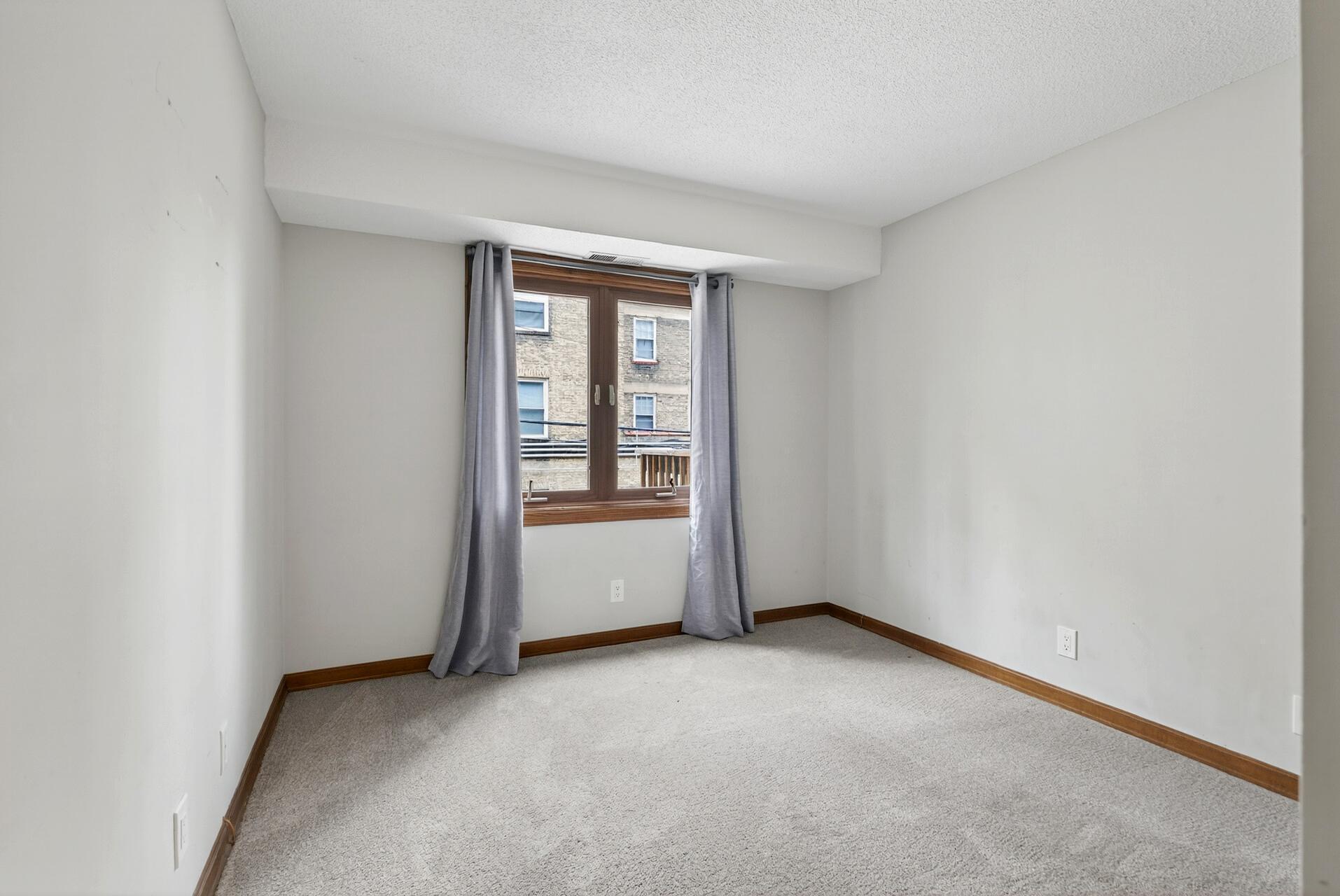 1720 3rd Avenue S Unit: 205